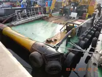 Tàu kéo để bán