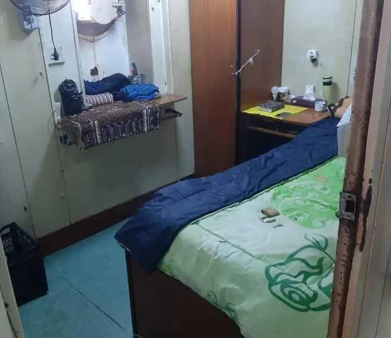 Tàu chở hàng rời để bán