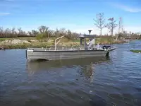Tàu đổ bộ, chở hàng để bán