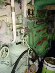 Tàu kéo lưới để bán