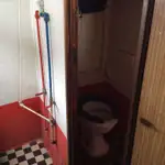 Tàu kéo để bán