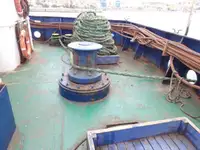 Tàu làm việc để bán