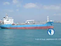 Tàu chở dầu/hóa chất để bán