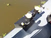 Tàu kéo để bán