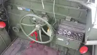 Tàu làm việc để bán