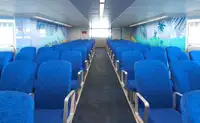 Tàu hai thân để bán