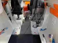 Tàu làm việc để bán