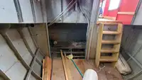 Tàu kéo để bán