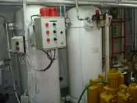Tàu kéo lưới để bán