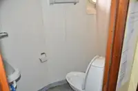 Tàu kéo để bán