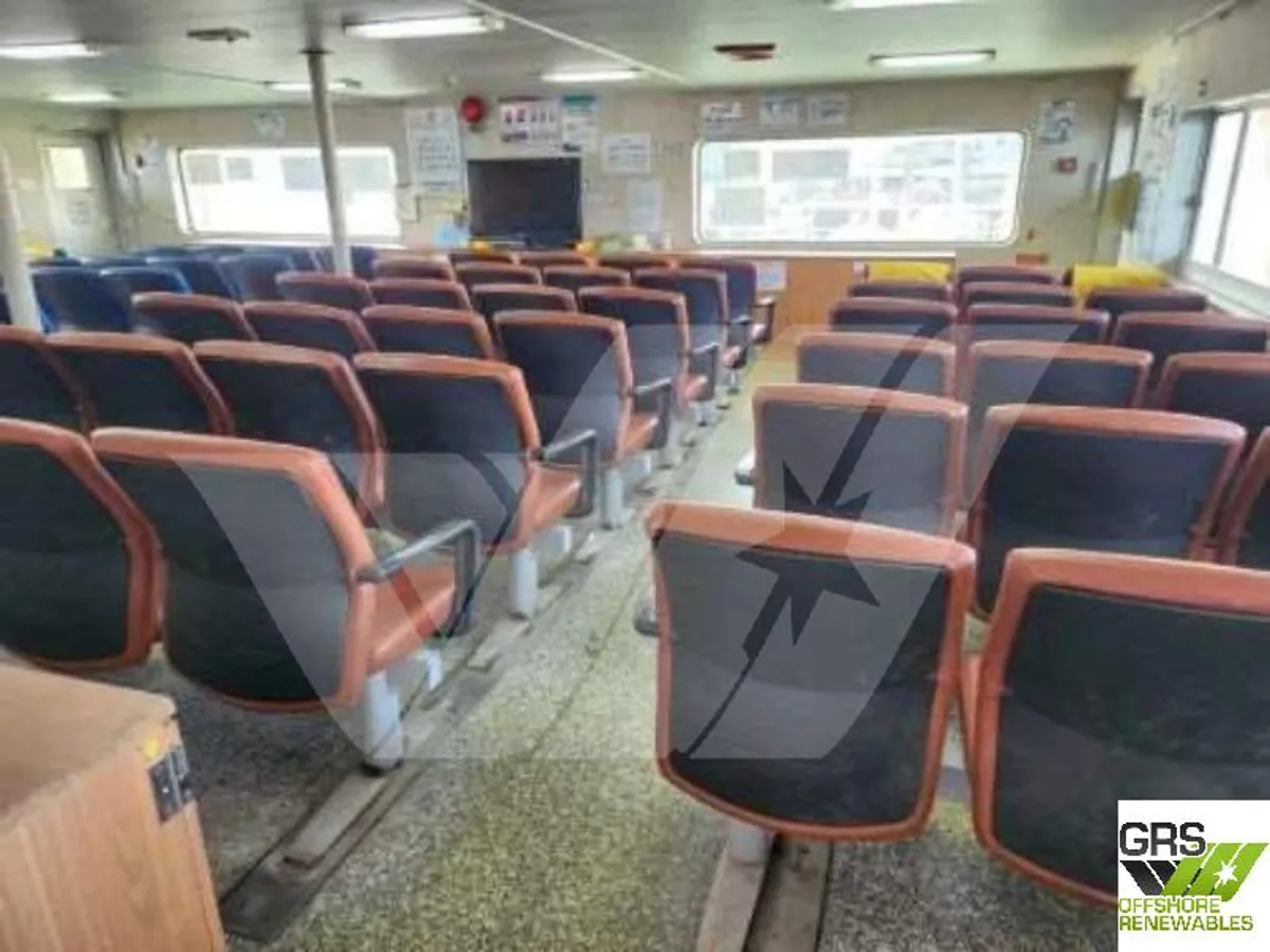 Tàu đổ bộ, chở hàng để bán