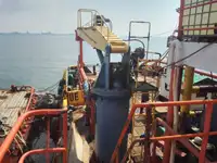 Tàu kéo để bán