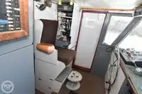 Tàu câu dài để bán