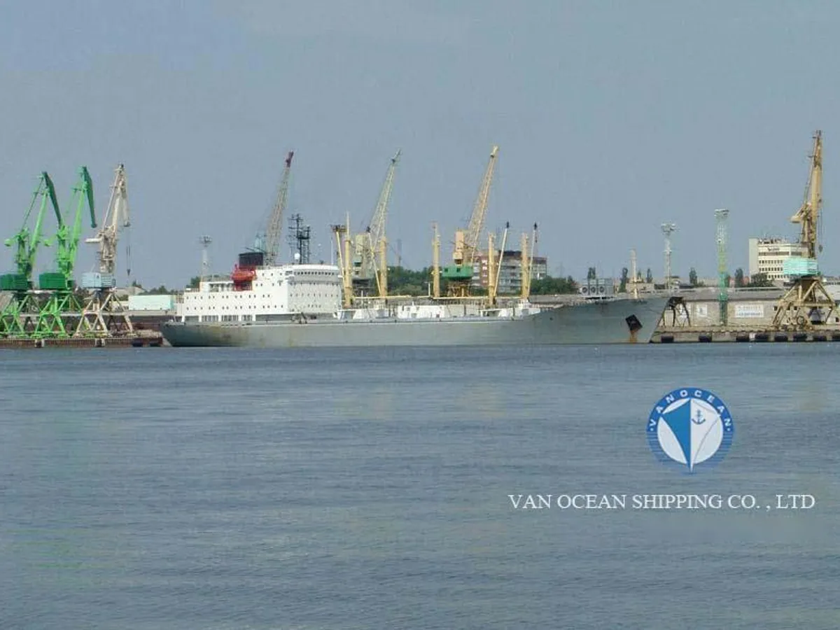 Tàu lạnh để bán