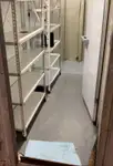 Tàu chở khách và hàng hóa để bán