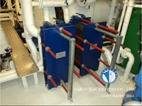 Tàu kéo lưới để bán