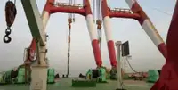 Tàu cẩu để bán