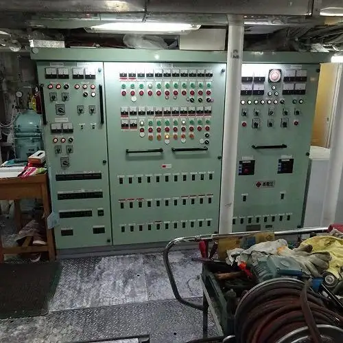 Tàu lưới vây để bán