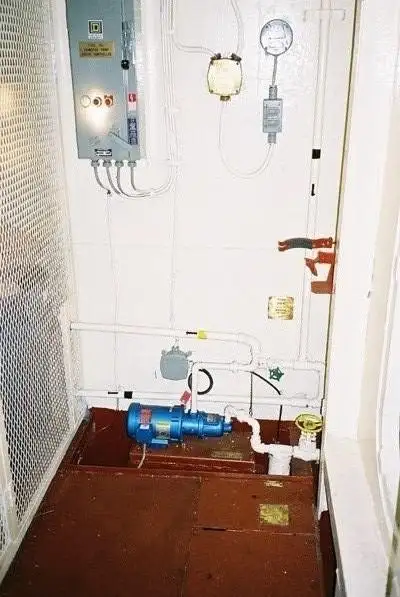 Sà lan để bán