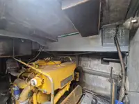 Tàu dẫn đường để bán