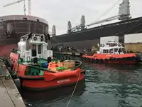 Tàu kéo để bán