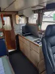 Tàu kéo lưới để bán