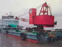 Tàu nạo vét để bán