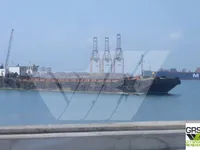 Sà lan để bán