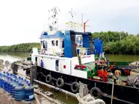 Thuyền kéo rao bán