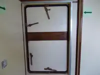 Tàu chở hàng rời để bán