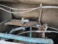 Tàu chở khách và hàng hóa để bán
