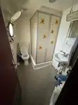 Tàu du lịch để bán