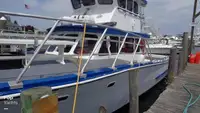 Tàu phà rao bán