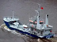 Tàu làm việc để bán
