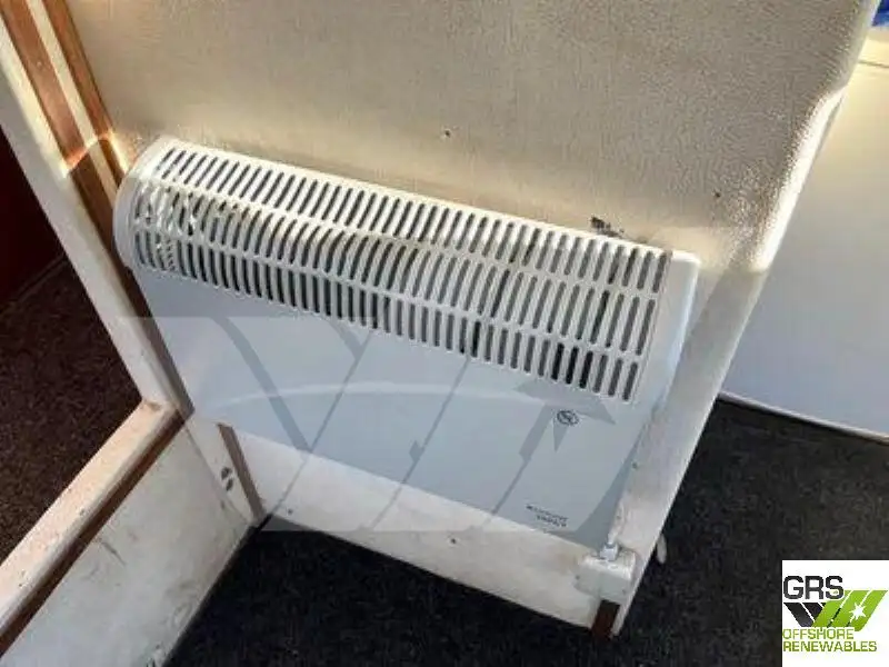 Tàu khảo sát để bán