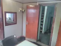 Sà lan để bán
