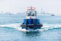 Tàu làm việc để bán