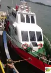 Tàu cung cấp để bán