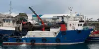 Tàu làm việc để bán