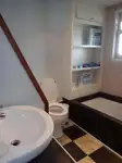 Tàu khảo sát để bán