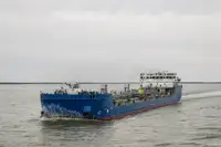 Oil/Chemical tanker rao bán
