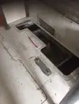 Tàu chở thủy thủ đoàn để bán