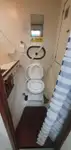 Tàu container để bán