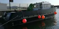 Tàu làm việc để bán