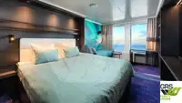 Tàu du lịch để bán
