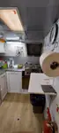 Tàu chở thủy thủ đoàn để bán
