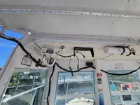 Tàu kéo lưới để bán