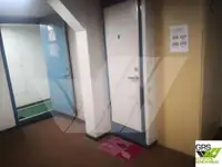 Sà lan để bán