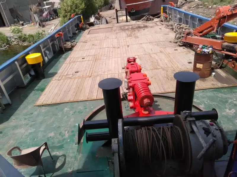Tàu cung cấp để bán