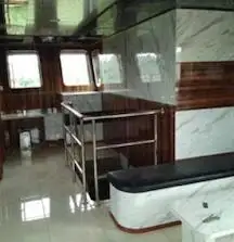 Tàu đổ bộ, chở hàng để bán